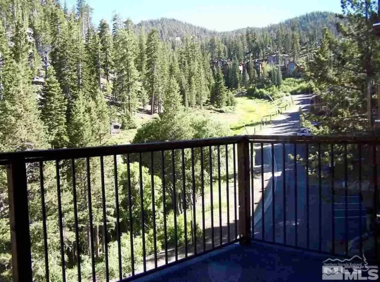 424 Quaking Aspen Lane, Stateline, Nevada 89449, 4 Bedrooms Bedrooms, ,2 BathroomsBathrooms,Residential Lease,Manufactured,Quaking Aspen Lane,250051519