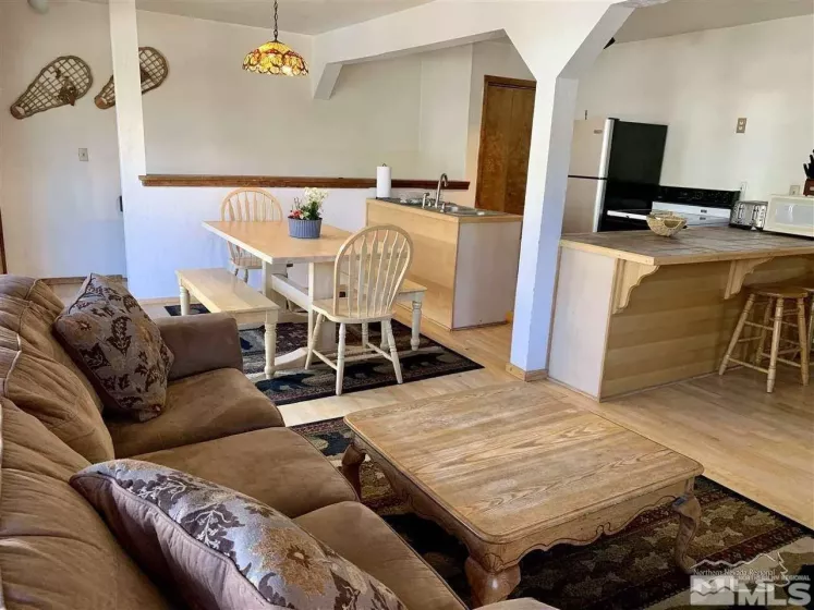 424 Quaking Aspen Lane, Stateline, Nevada 89449, 4 Bedrooms Bedrooms, ,2 BathroomsBathrooms,Residential Lease,Manufactured,Quaking Aspen Lane,250051519