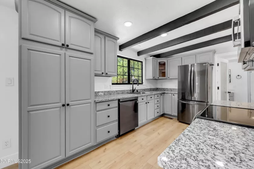 2610 Nye, Carson City, Nevada 89706, 3 Bedrooms Bedrooms, ,2 BathroomsBathrooms,Residential,Residential,Nye,250051521