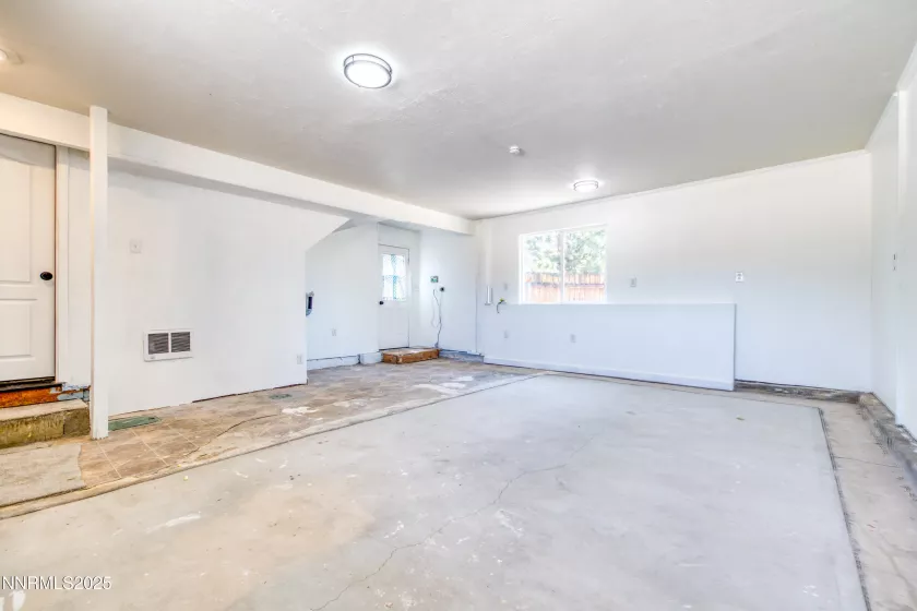 2610 Nye, Carson City, Nevada 89706, 3 Bedrooms Bedrooms, ,2 BathroomsBathrooms,Residential,Residential,Nye,250051521