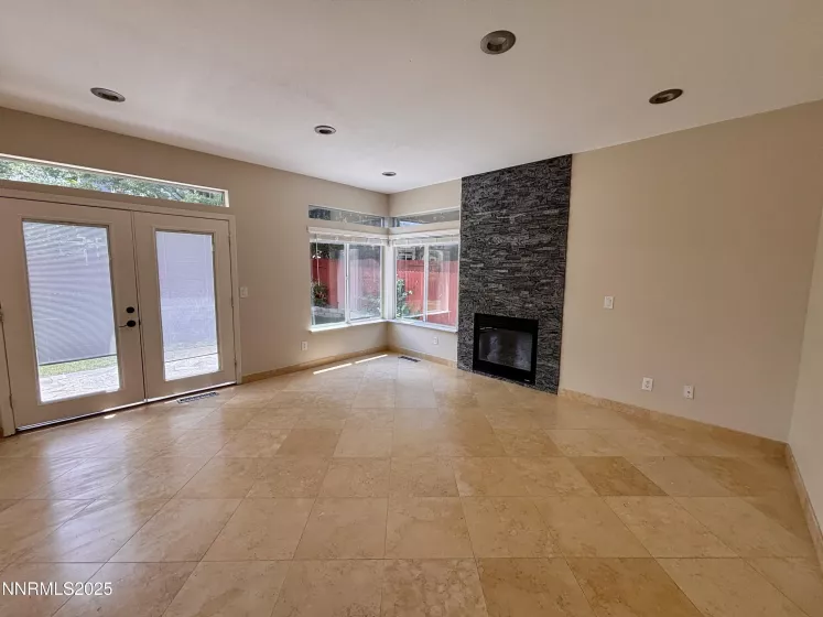 3882 Streamside, Reno, Nevada 89519, 4 Bedrooms Bedrooms, ,3 BathroomsBathrooms,Residential,Residential,Streamside,250051523