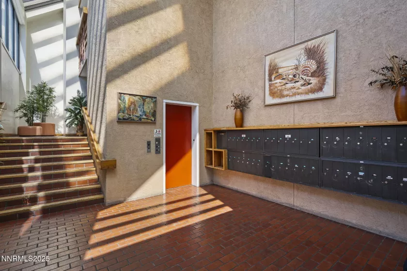 3095 Lakeside, Reno, Nevada 89509, 1 Bedroom Bedrooms, ,1 BathroomBathrooms,Residential,Residential,Lakeside,250051450