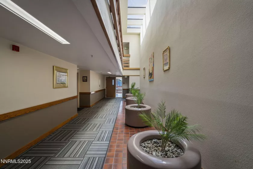 3095 Lakeside, Reno, Nevada 89509, 1 Bedroom Bedrooms, ,1 BathroomBathrooms,Residential,Residential,Lakeside,250051450