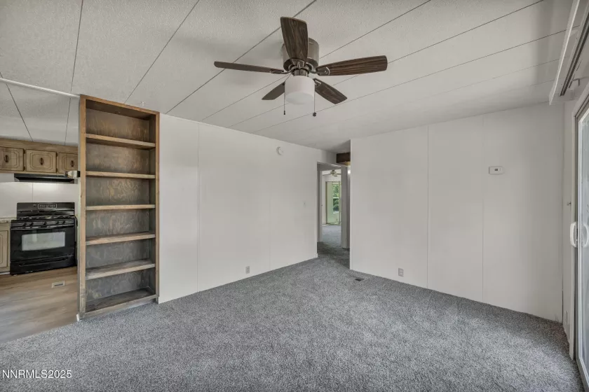 280 Pisces, Reno, Nevada 89521, 3 Bedrooms Bedrooms, ,2 BathroomsBathrooms,Residential,Residential,Pisces,250051525