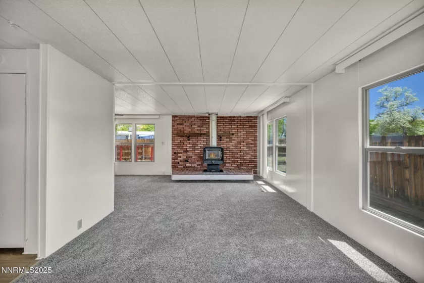 280 Pisces, Reno, Nevada 89521, 3 Bedrooms Bedrooms, ,2 BathroomsBathrooms,Residential,Residential,Pisces,250051525