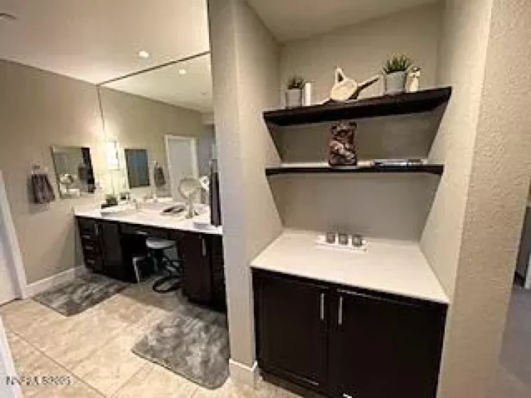 4675 Chromium, Sparks, Nevada 89436, 2 Bedrooms Bedrooms, ,3 BathroomsBathrooms,Residential,Residential,Chromium,250051529