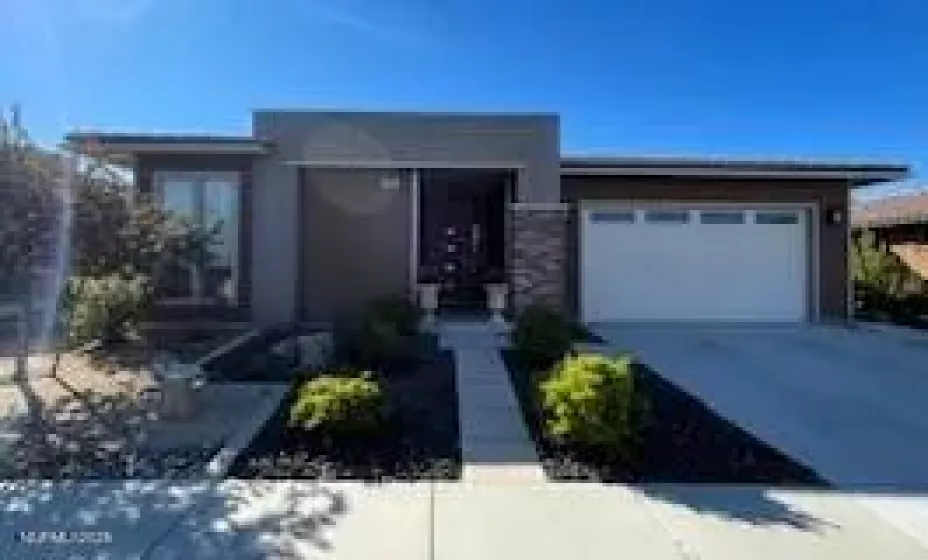 4675 Chromium, Sparks, Nevada 89436, 2 Bedrooms Bedrooms, ,3 BathroomsBathrooms,Residential,Residential,Chromium,250051529