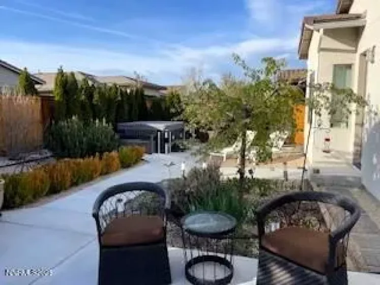 4675 Chromium, Sparks, Nevada 89436, 2 Bedrooms Bedrooms, ,3 BathroomsBathrooms,Residential,Residential,Chromium,250051529