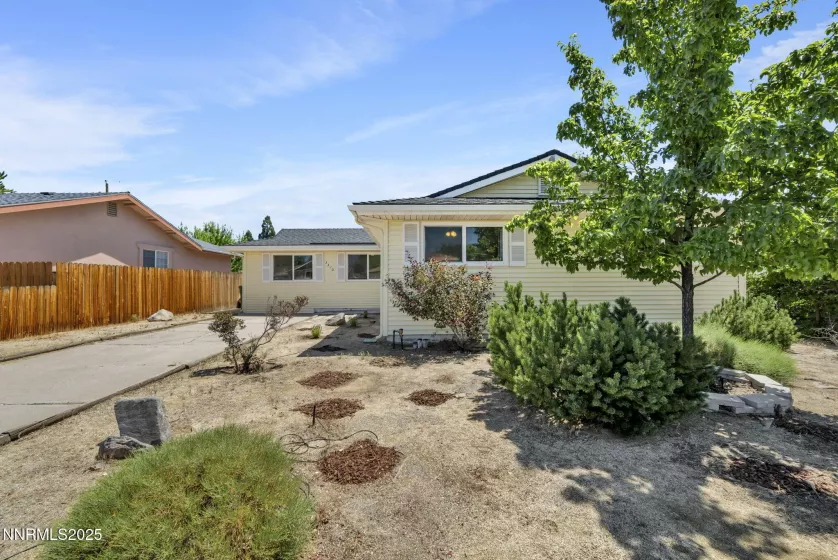 3310 Delna, Sparks, Nevada 89431, 3 Bedrooms Bedrooms, ,2 BathroomsBathrooms,Residential,Residential,Delna,250051537