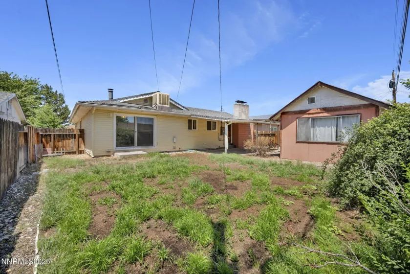 3310 Delna, Sparks, Nevada 89431, 3 Bedrooms Bedrooms, ,2 BathroomsBathrooms,Residential,Residential,Delna,250051537