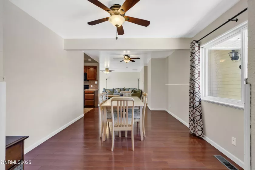 3310 Delna, Sparks, Nevada 89431, 3 Bedrooms Bedrooms, ,2 BathroomsBathrooms,Residential,Residential,Delna,250051537