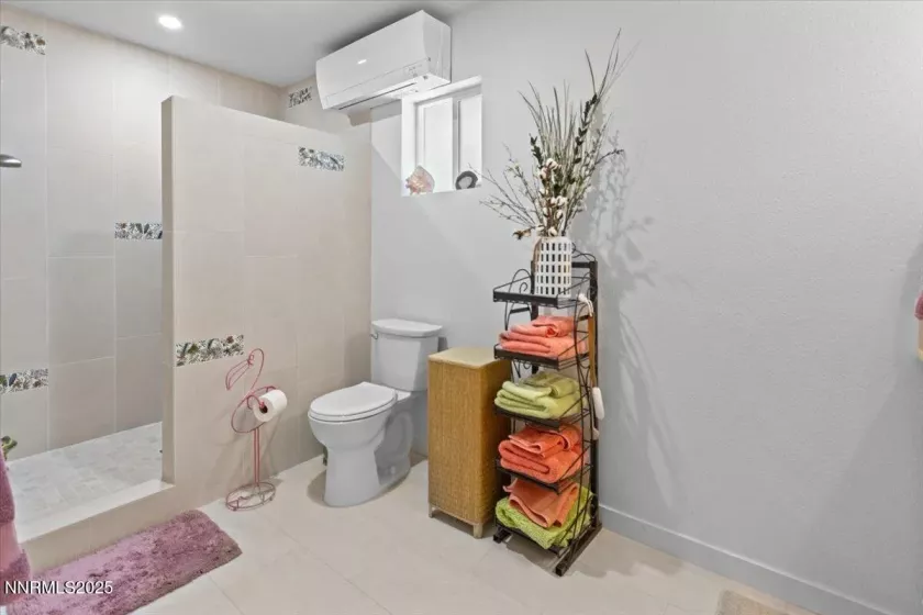 742 Long Valley, Gardnerville, Nevada 89460, 3 Bedrooms Bedrooms, ,2 BathroomsBathrooms,Residential,Residential,Long Valley,250051539
