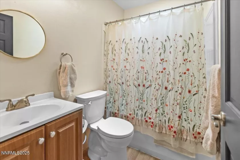 742 Long Valley, Gardnerville, Nevada 89460, 3 Bedrooms Bedrooms, ,2 BathroomsBathrooms,Residential,Residential,Long Valley,250051539