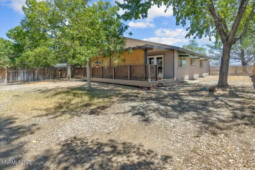 742 Long Valley, Gardnerville, Nevada 89460, 3 Bedrooms Bedrooms, ,2 BathroomsBathrooms,Residential,Residential,Long Valley,250051539