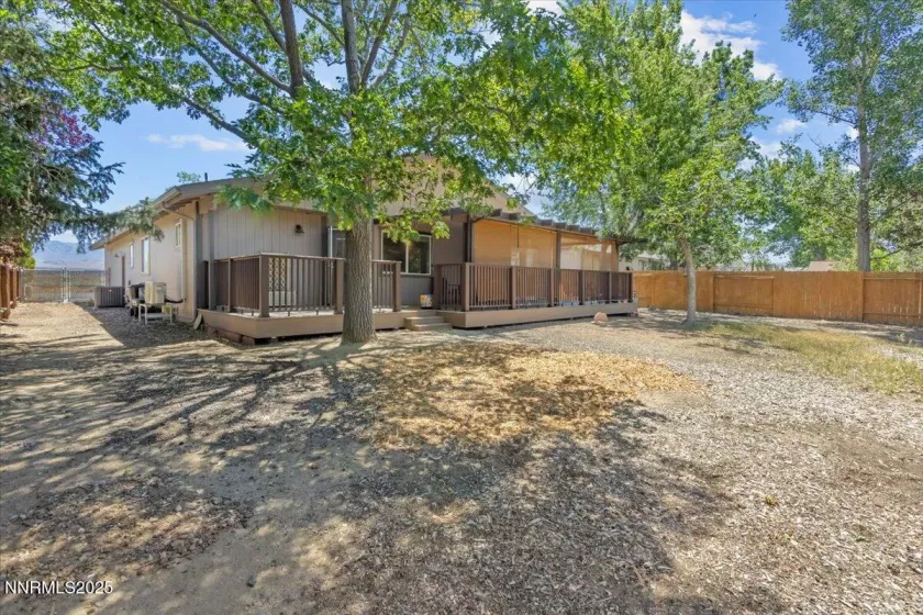742 Long Valley, Gardnerville, Nevada 89460, 3 Bedrooms Bedrooms, ,2 BathroomsBathrooms,Residential,Residential,Long Valley,250051539