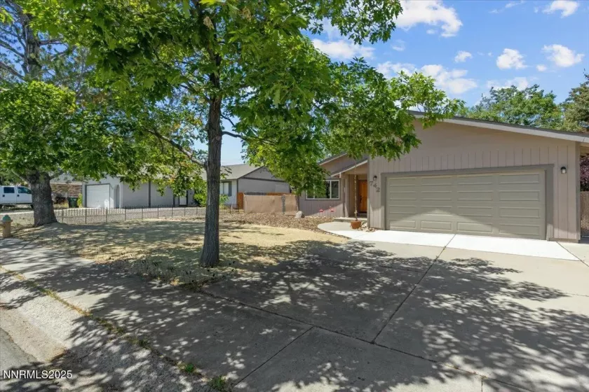 742 Long Valley, Gardnerville, Nevada 89460, 3 Bedrooms Bedrooms, ,2 BathroomsBathrooms,Residential,Residential,Long Valley,250051539