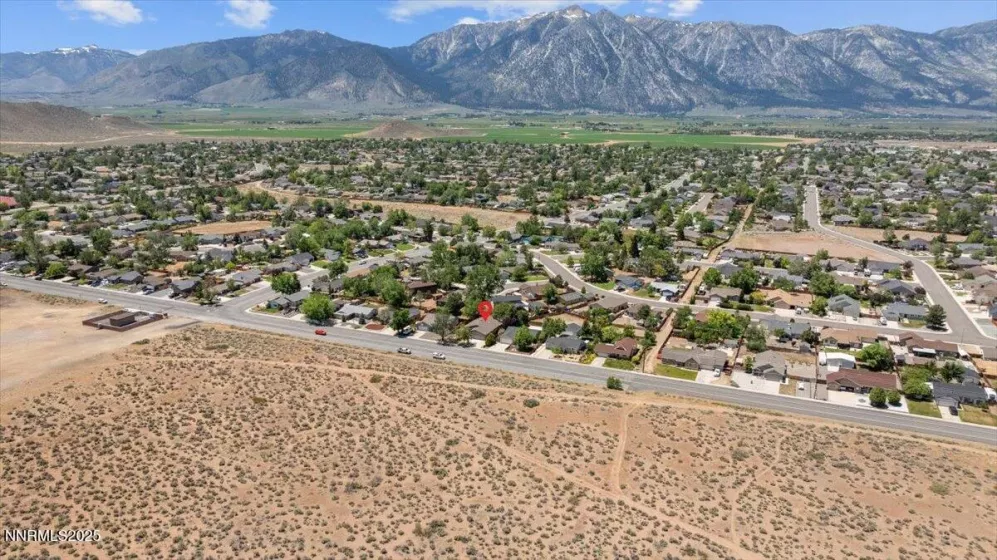 742 Long Valley, Gardnerville, Nevada 89460, 3 Bedrooms Bedrooms, ,2 BathroomsBathrooms,Residential,Residential,Long Valley,250051539
