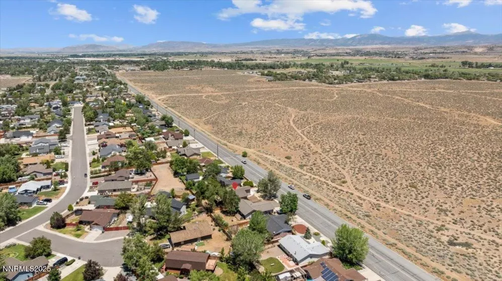 742 Long Valley, Gardnerville, Nevada 89460, 3 Bedrooms Bedrooms, ,2 BathroomsBathrooms,Residential,Residential,Long Valley,250051539