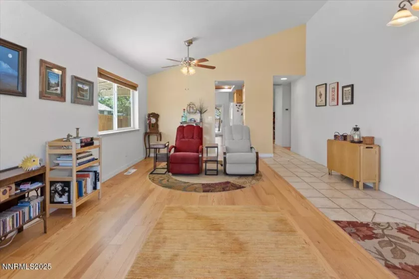 742 Long Valley, Gardnerville, Nevada 89460, 3 Bedrooms Bedrooms, ,2 BathroomsBathrooms,Residential,Residential,Long Valley,250051539