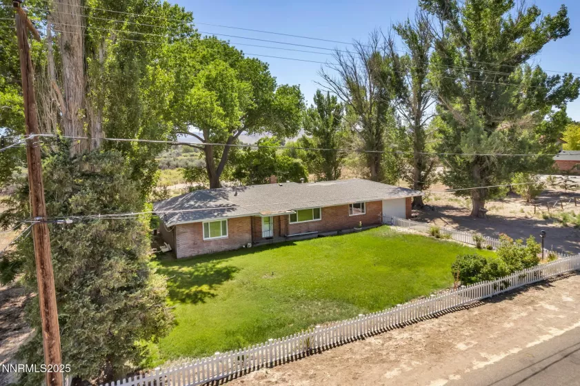 6 Green Acres, Yerington, Nevada 89447, 3 Bedrooms Bedrooms, ,2 BathroomsBathrooms,Residential,Residential,Green Acres,250051540