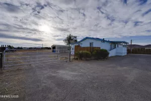 3409 Elm, Silver Springs, Nevada 89429, 2 Bedrooms Bedrooms, ,2 BathroomsBathrooms,Residential,Residential,Elm,250051549