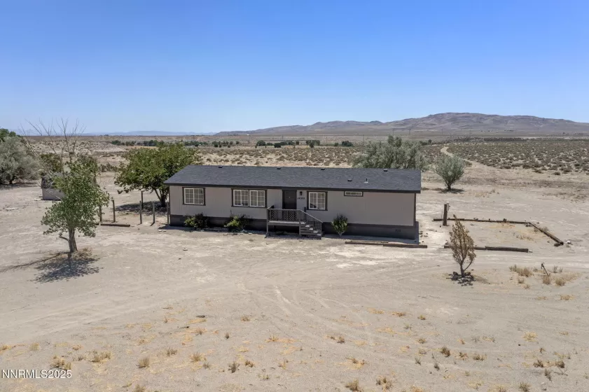 14555 Carson, Fallon, Nevada 89406, 3 Bedrooms Bedrooms, ,2 BathroomsBathrooms,Residential,Residential,Carson,250051560