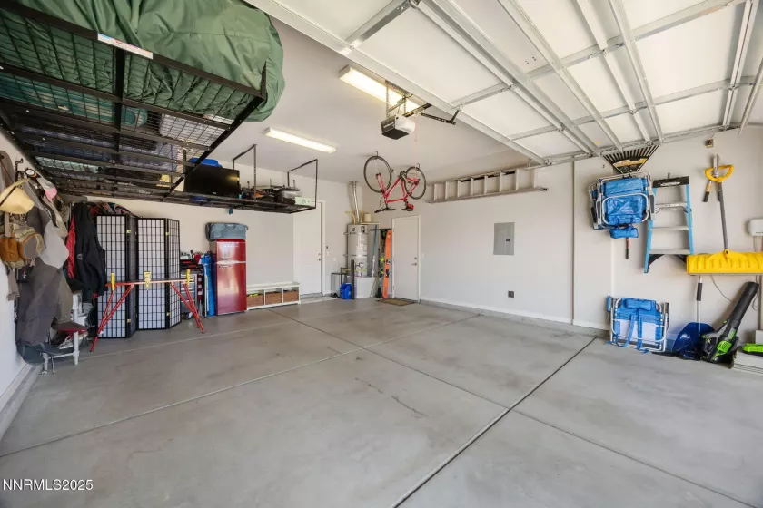 2021 Neviekay, Reno, Nevada 89521, 4 Bedrooms Bedrooms, ,4 BathroomsBathrooms,Residential,Residential,Neviekay,250051565