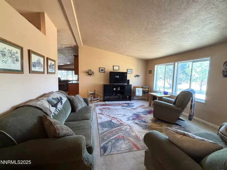 1000 Skyline, Battle Mountain, Nevada 89820, 3 Bedrooms Bedrooms, ,2 BathroomsBathrooms,Residential,Residential,Skyline,250051564