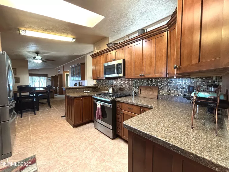 1000 Skyline, Battle Mountain, Nevada 89820, 3 Bedrooms Bedrooms, ,2 BathroomsBathrooms,Residential,Residential,Skyline,250051564