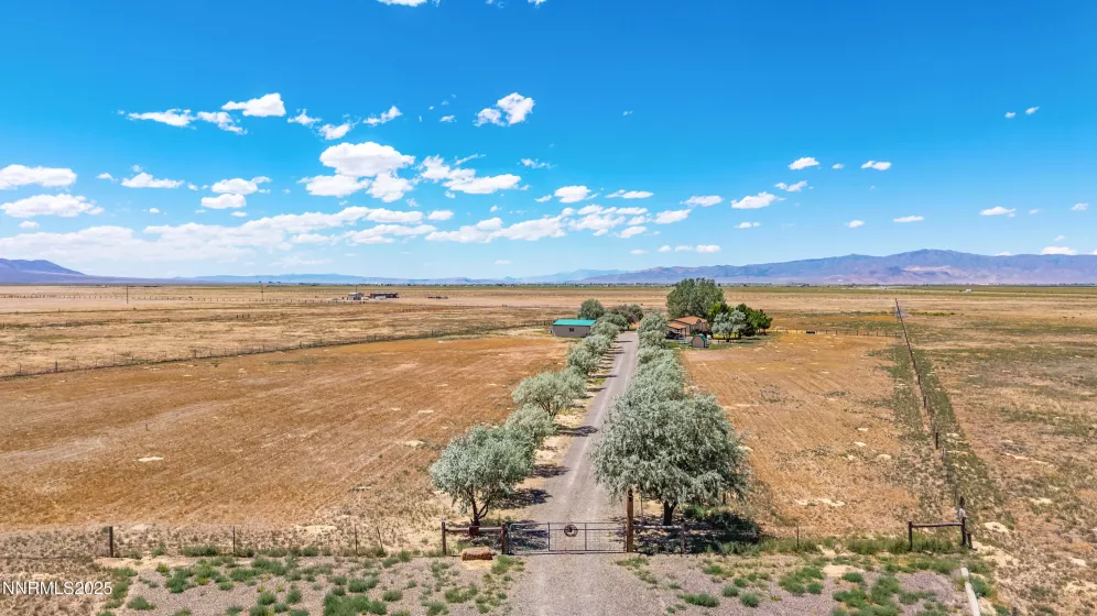 1000 Skyline, Battle Mountain, Nevada 89820, 3 Bedrooms Bedrooms, ,2 BathroomsBathrooms,Residential,Residential,Skyline,250051564