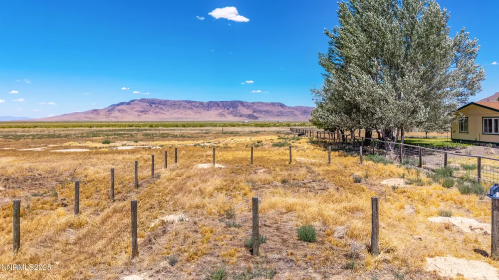 1000 Skyline, Battle Mountain, Nevada 89820, 3 Bedrooms Bedrooms, ,2 BathroomsBathrooms,Residential,Residential,Skyline,250051564