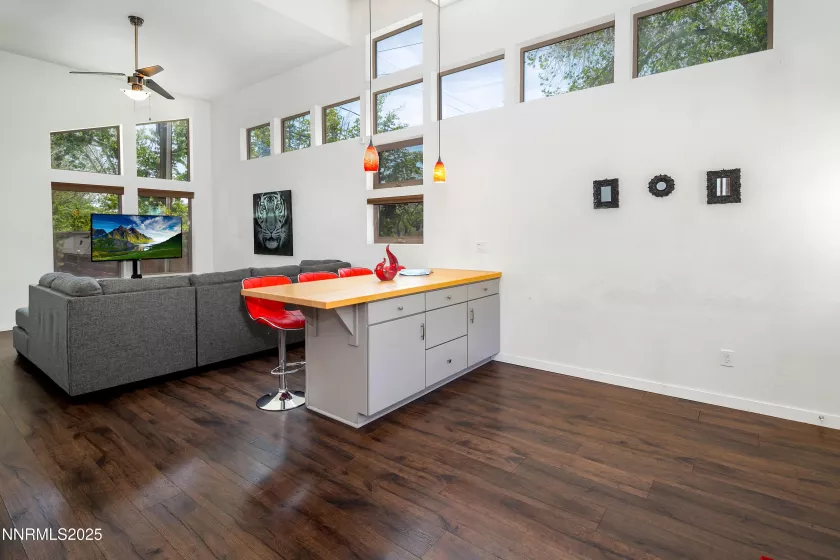 1264 Humboldt, Reno, Nevada 89509, 2 Bedrooms Bedrooms, ,2 BathroomsBathrooms,Residential,Residential,Humboldt,250051566