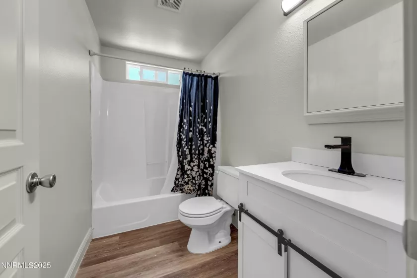 930 Atrium, Fernley, Nevada 89408, 3 Bedrooms Bedrooms, ,2 BathroomsBathrooms,Residential,Residential,Atrium,250051567
