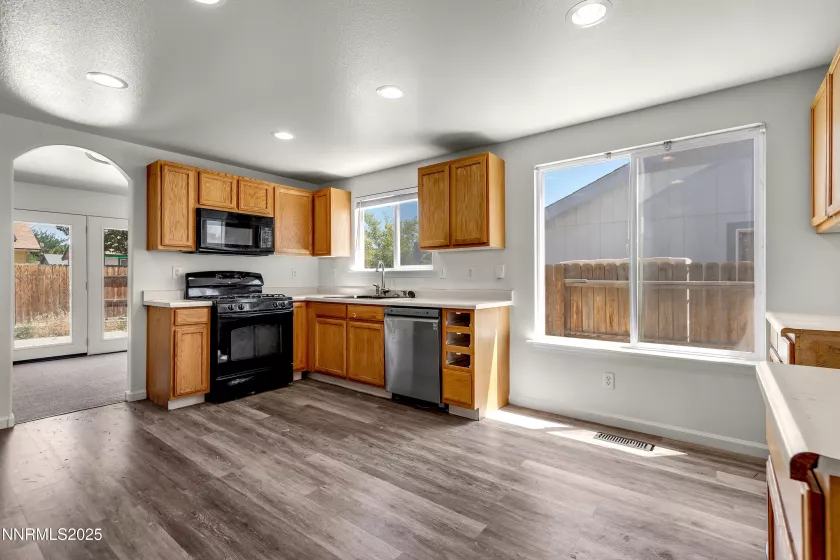 930 Atrium, Fernley, Nevada 89408, 3 Bedrooms Bedrooms, ,2 BathroomsBathrooms,Residential,Residential,Atrium,250051567