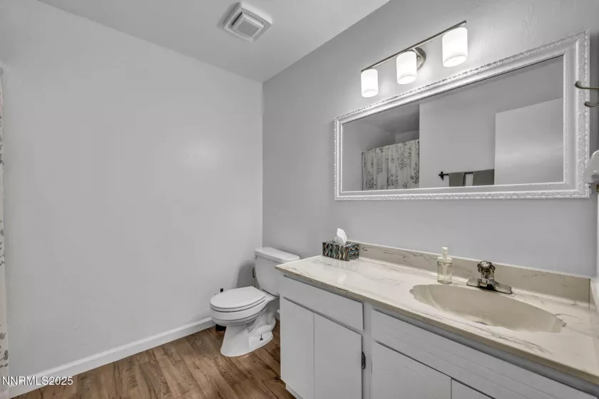 2300 Dickerson, Reno, Nevada 89503, 2 Bedrooms Bedrooms, ,2 BathroomsBathrooms,Residential,Residential,Dickerson,250051568