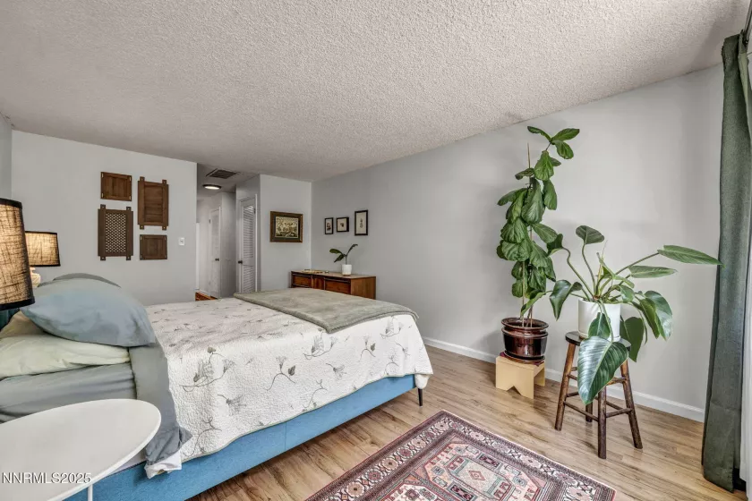 2300 Dickerson, Reno, Nevada 89503, 2 Bedrooms Bedrooms, ,2 BathroomsBathrooms,Residential,Residential,Dickerson,250051568