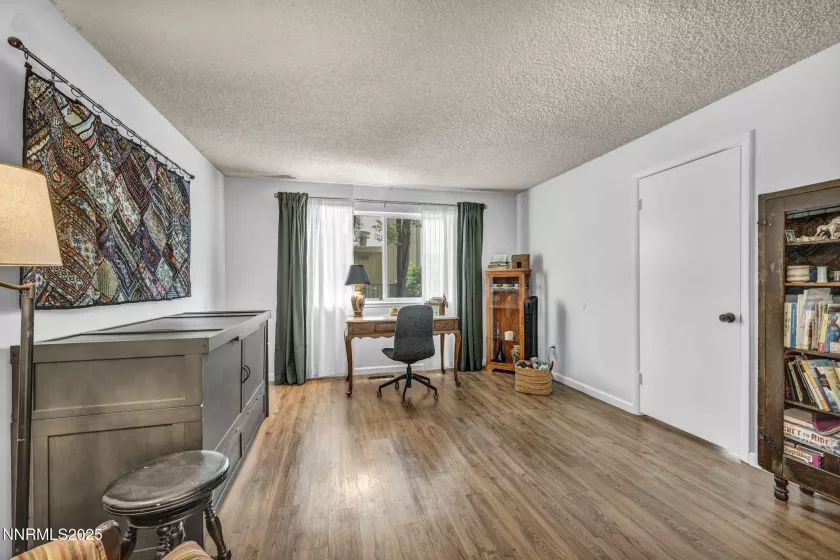 2300 Dickerson, Reno, Nevada 89503, 2 Bedrooms Bedrooms, ,2 BathroomsBathrooms,Residential,Residential,Dickerson,250051568