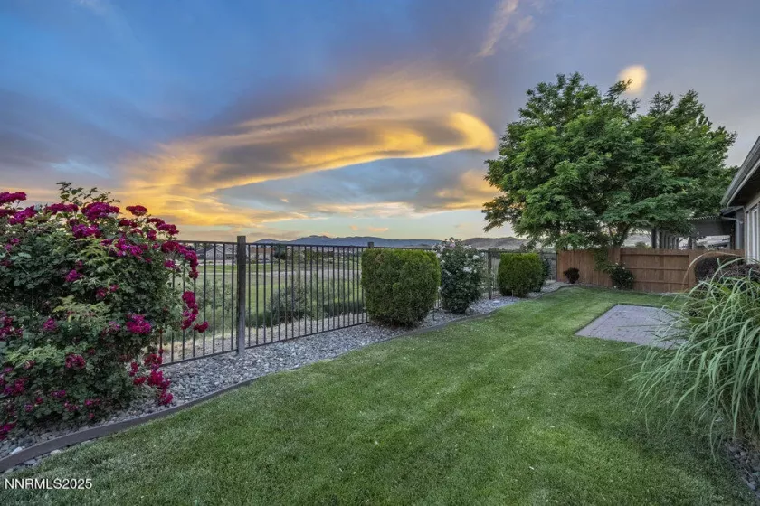 1131 Turnberry, Sparks, Nevada 89436, 4 Bedrooms Bedrooms, ,3 BathroomsBathrooms,Residential,Residential,Turnberry,250051569