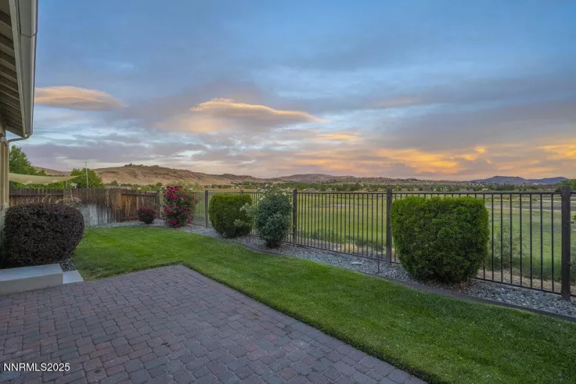 1131 Turnberry, Sparks, Nevada 89436, 4 Bedrooms Bedrooms, ,3 BathroomsBathrooms,Residential,Residential,Turnberry,250051569