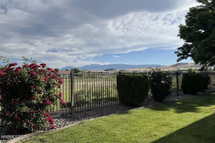 1131 Turnberry, Sparks, Nevada 89436, 4 Bedrooms Bedrooms, ,3 BathroomsBathrooms,Residential,Residential,Turnberry,250051569