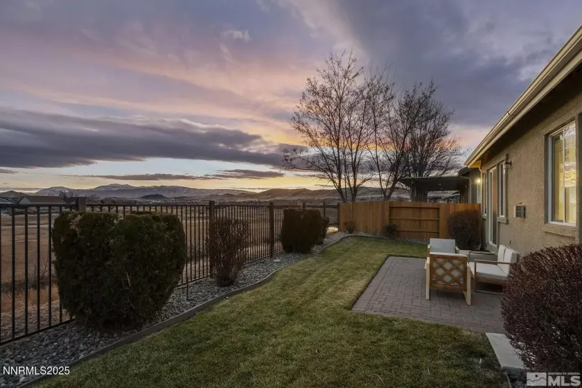 1131 Turnberry, Sparks, Nevada 89436, 4 Bedrooms Bedrooms, ,3 BathroomsBathrooms,Residential,Residential,Turnberry,250051569