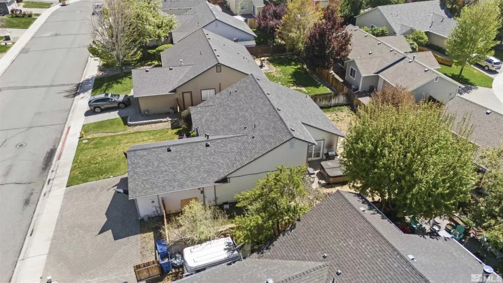 1466 Edlesborough, Gardnerville, Nevada 89410, 3 Bedrooms Bedrooms, ,2 BathroomsBathrooms,Residential,Residential,Edlesborough,250006463