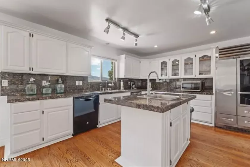 605 Deer Mountain, Reno, Nevada 89523, 6 Bedrooms Bedrooms, ,9 BathroomsBathrooms,Residential,Residential,Deer Mountain,250051584