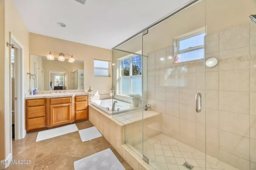 2953 Flint Ridge, Reno, Nevada 89511, 5 Bedrooms Bedrooms, ,5 BathroomsBathrooms,Residential,Residential,Flint Ridge,250051588