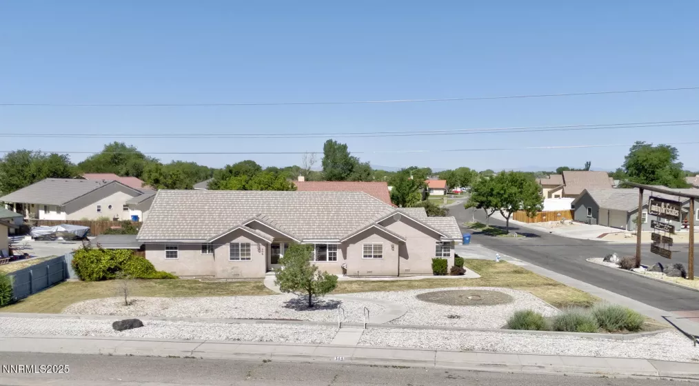 305 Rio Vista, Fallon, Nevada 89406, 4 Bedrooms Bedrooms, ,3 BathroomsBathrooms,Residential,Residential,Rio Vista,250051595