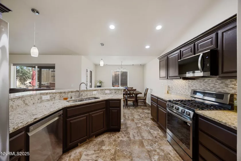 1827 Hickory, Fernley, Nevada 89408, 4 Bedrooms Bedrooms, ,2 BathroomsBathrooms,Residential,Residential,Hickory,250051597