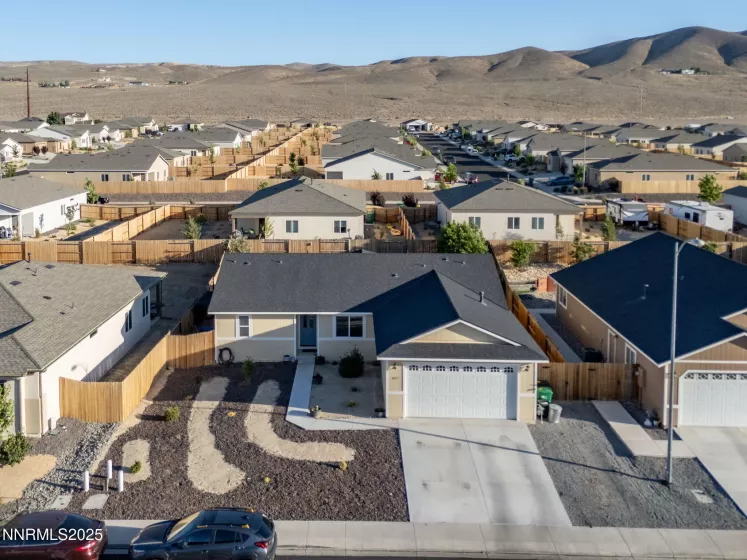 1827 Hickory, Fernley, Nevada 89408, 4 Bedrooms Bedrooms, ,2 BathroomsBathrooms,Residential,Residential,Hickory,250051597