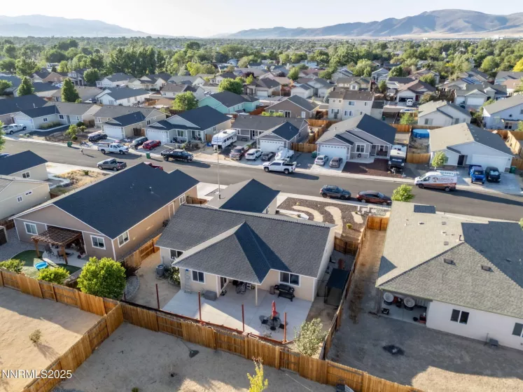 1827 Hickory, Fernley, Nevada 89408, 4 Bedrooms Bedrooms, ,2 BathroomsBathrooms,Residential,Residential,Hickory,250051597