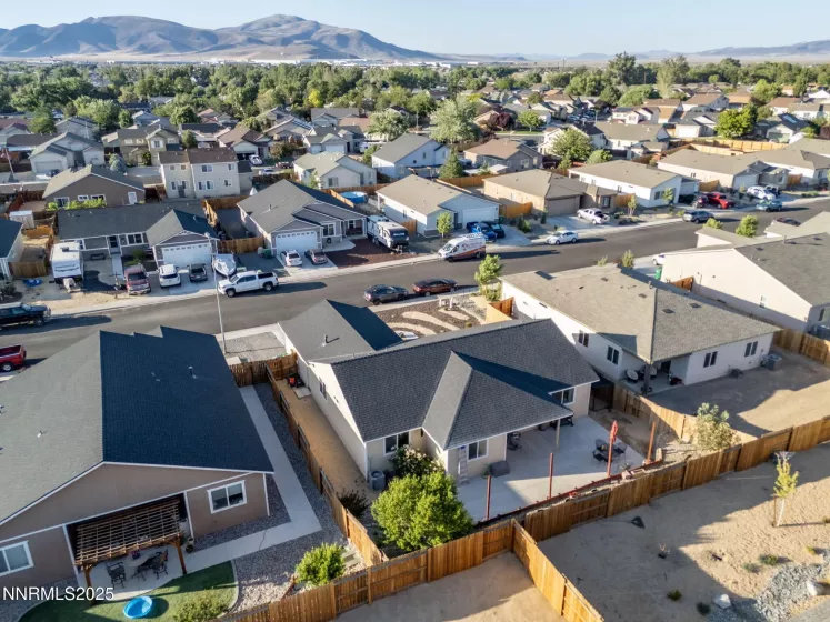 1827 Hickory, Fernley, Nevada 89408, 4 Bedrooms Bedrooms, ,2 BathroomsBathrooms,Residential,Residential,Hickory,250051597