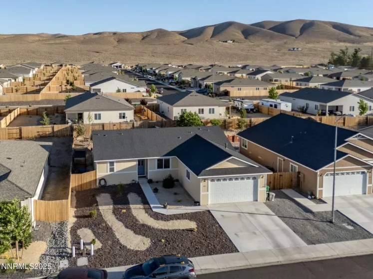1827 Hickory, Fernley, Nevada 89408, 4 Bedrooms Bedrooms, ,2 BathroomsBathrooms,Residential,Residential,Hickory,250051597